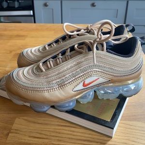 Nike Air Vapormax 97 Gold